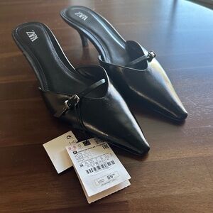 Zara Black Kitten Heels SZ 7.5 Runs Small